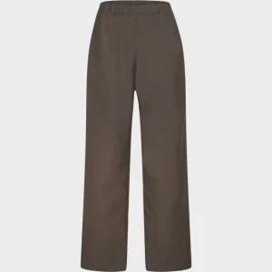 Straight Leg Pant